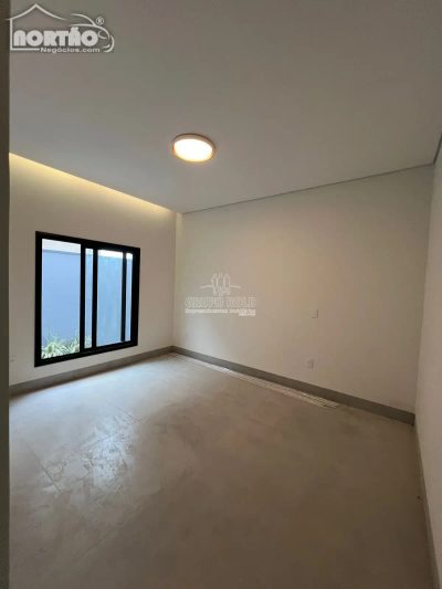 Casa, 1 quarto, 198 m² - Foto 5
