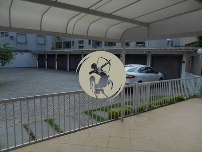 Sobrado, 3 quartos, 180 m² - Foto 1