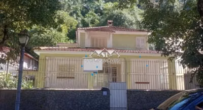 Casa, 3 quartos, 424 m² - Foto 1