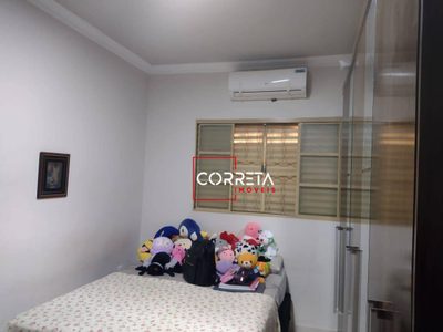 Casa, 3 quartos, 193 m² - Foto 2