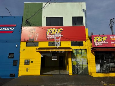 Prédio Inteiro - Foto 1