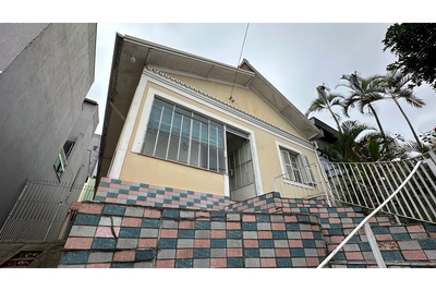 Casa, 2 quartos, 187 m² - Foto 1