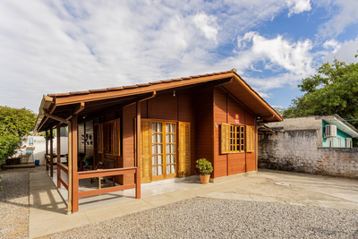 Casa, 3 quartos, 68 m² - Foto 1