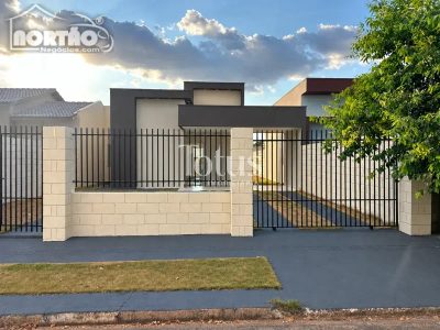 Casa, 2 quartos, 70 m² - Foto 1