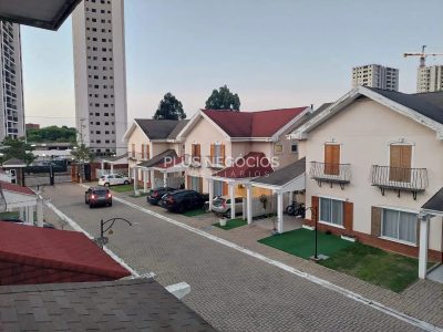 Casa, 3 quartos, 126 m² - Foto 1