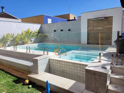 Sobrado, 3 quartos, 220 m² - Foto 2