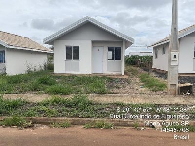 Casa, 2 quartos, 200 m² - Foto 1