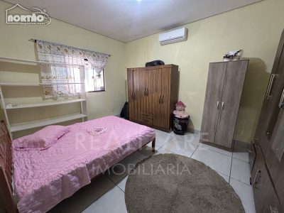 Casa, 4 quartos, 120 m² - Foto 2