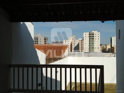 Casa, 4 quartos, 372 m² - Foto 3