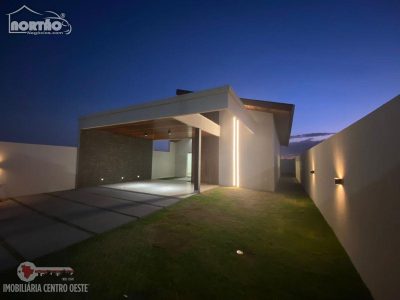 Casa, 3 quartos, 121 m² - Foto 1