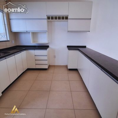 Casa, 3 quartos, 79 m² - Foto 4