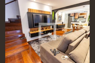 Casa, 3 quartos, 250 m² - Foto 1
