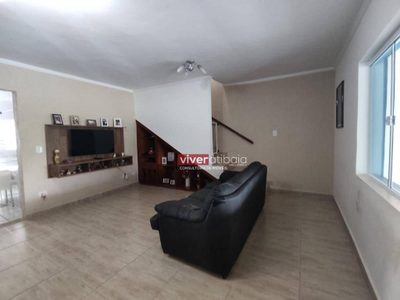 Casa, 3 quartos, 154 m² - Foto 2