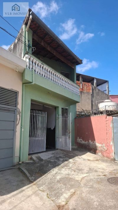 Casa, 3 quartos, 240 m² - Foto 1
