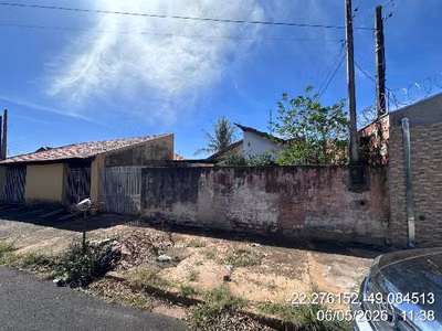 Casa, 2 quartos, 200 m² - Foto 1