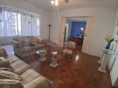 Apartamento, 3 quartos, 216 m² - Foto 2