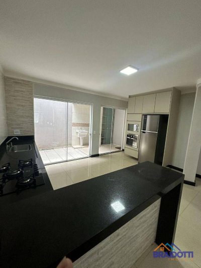Casa, 3 quartos, 202 m² - Foto 5