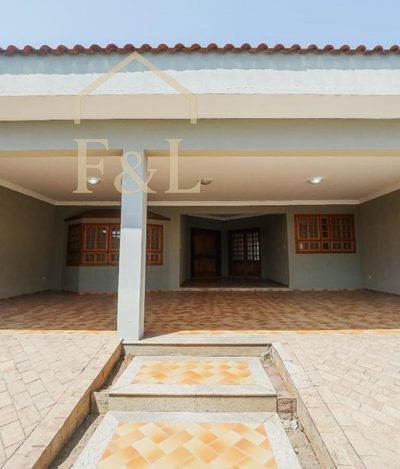 Casa, 5 quartos, 275 m² - Foto 2