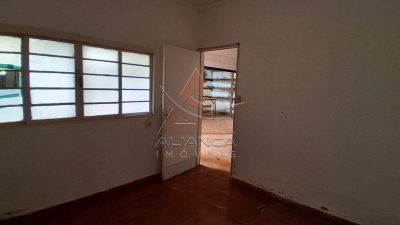 Casa, 3 quartos, 246 m² - Foto 2