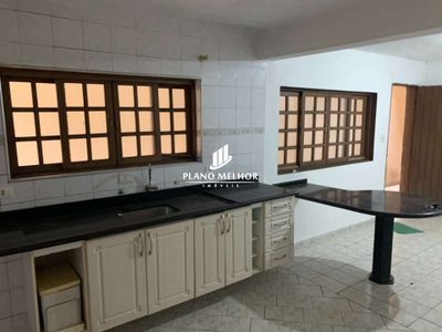 Casa, 3 quartos, 200 m² - Foto 3