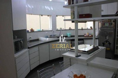Sobrado, 4 quartos, 500 m² - Foto 1