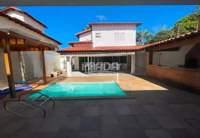 Casa, 3 quartos, 350 m² - Foto 1