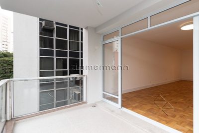 Apartamento, 3 quartos, 229 m² - Foto 2