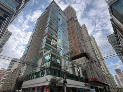Apartamento, 3 quartos, 141 m² - Foto 2