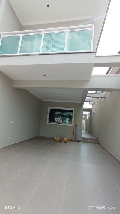 Sobrado, 3 quartos, 180 m² - Foto 1