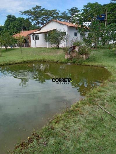 Chácara, 4 quartos, 5000 m² - Foto 1