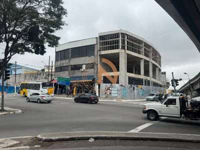 Sala-Conjunto, 375 m² - Foto 1