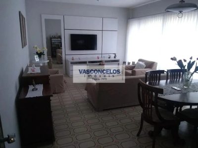 Casa, 4 quartos, 360 m² - Foto 1