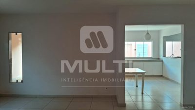 Casa, 3 quartos, 228 m² - Foto 2