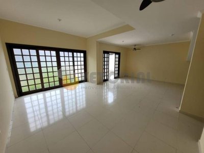 Sobrado, 6 quartos, 380 m² - Foto 2