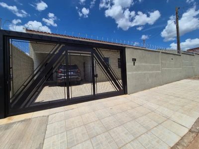 Casa, 3 quartos, 250 m² - Foto 1