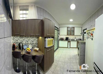 Casa, 3 quartos, 210 m² - Foto 4