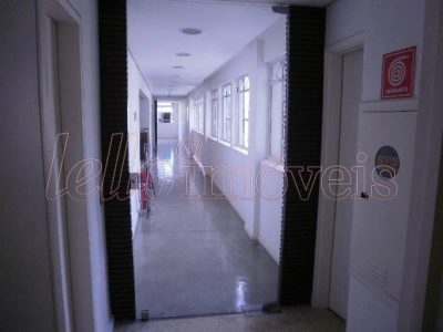Sala-Conjunto, 210 m² - Foto 1