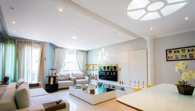 Sobrado, 3 quartos, 207 m² - Foto 1