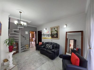 Sobrado, 4 quartos, 209 m² - Foto 1