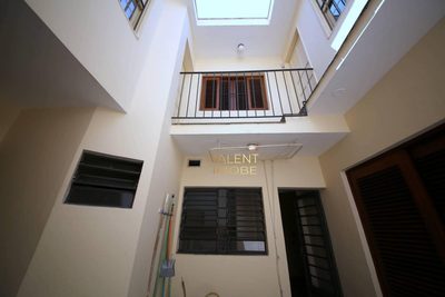 Sobrado, 4 quartos, 199 m² - Foto 2