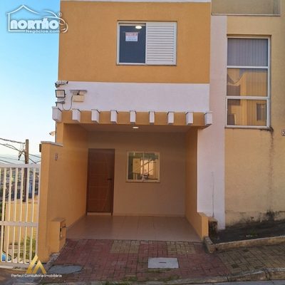 Casa, 3 quartos, 112 m² - Foto 1