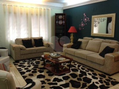 Casa, 4 quartos, 210 m² - Foto 3