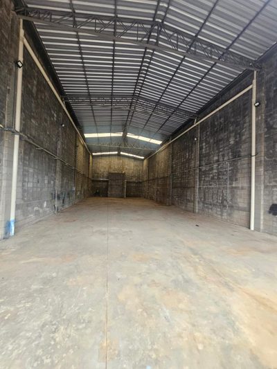 Loja-Salão, 325 m² - Foto 1