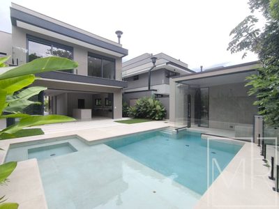 Casa, 6 quartos, 480 m² - Foto 1