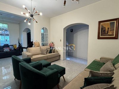 Casa, 4 quartos, 255 m² - Foto 1