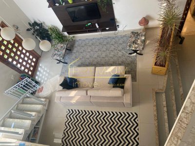 Casa, 3 quartos, 241 m² - Foto 2