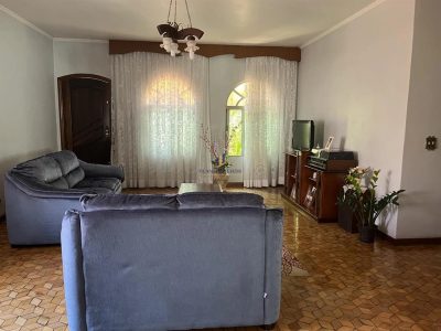 Casa, 3 quartos, 231 m² - Foto 1