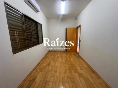 Casa, 3 quartos, 250 m² - Foto 4