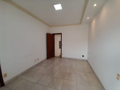 Casa, 3 quartos, 254 m² - Foto 4