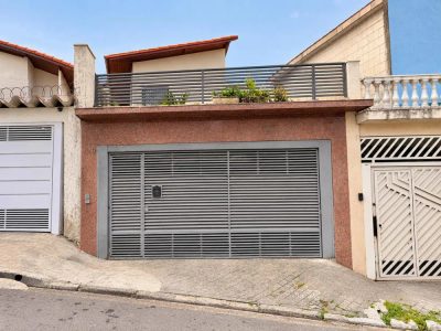 Casa, 3 quartos, 172 m² - Foto 1